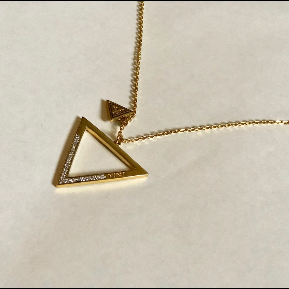 Guess necklace